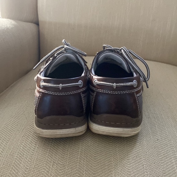 Chap 9.5 W leather upper in good condition. Worn 4 times. - Picture 3 of 5
